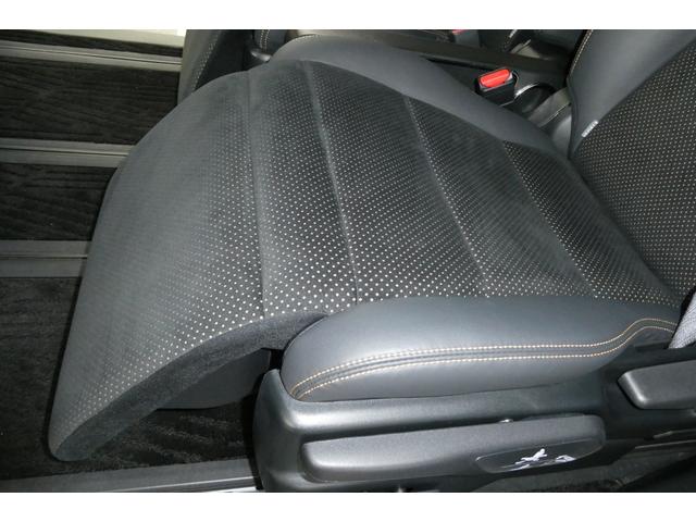 アルファード ２．５Ｓ　タイプゴールドＩＩ　４ＷＤ　メーカーナビフルセグＢカメラ／ブルートゥース／ＣＤ・ＤＶＤデッキ　１２．１インチフリップダウン　シーケンシャルターンシグナルランプ　両側パワスラ　電動リヤゲート　修復歴無ワンオーナー禁煙車（51枚目）