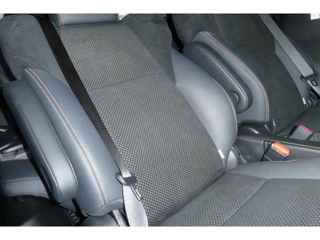 アルファード ２．５Ｓ　タイプゴールドＩＩ　４ＷＤ　メーカーナビフルセグＢカメラ／ブルートゥース／ＣＤ・ＤＶＤデッキ　１２．１インチフリップダウン　シーケンシャルターンシグナルランプ　両側パワスラ　電動リヤゲート　修復歴無ワンオーナー禁煙車（54枚目）