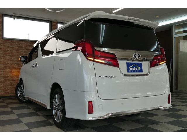 アルファード ２．５Ｓ　タイプゴールドＩＩ　４ＷＤ　メーカーナビフルセグＢカメラ／ブルートゥース／ＣＤ・ＤＶＤデッキ　１２．１インチフリップダウン　シーケンシャルターンシグナルランプ　両側パワスラ　電動リヤゲート　修復歴無ワンオーナー禁煙車（62枚目）