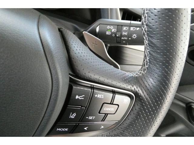 ES ES300h Fスポーツ レクサスセーフティ レクサスナビ/フルセグTV/Bカメラ TRDエアロ TRD4本出しスポーツマフラー 黒革シートベンチレーション ムーンルーフ 前後ドラレコ 修復歴無し ワンオーナー禁煙車(42枚目)