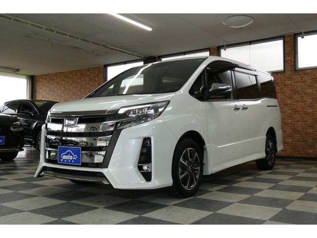ノア Si ダブルバイビーIII 4WD トヨタセーフティセンス 純正10インチSDナビ/フルセグTV/Bカメラ DVDビデオ再生/ブルートゥース接続 後席専用純正フリップダウン 修復歴無し 禁煙車(5枚目)