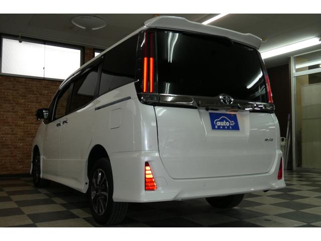 ノア Si ダブルバイビーIII 4WD トヨタセーフティセンス 純正10インチSDナビ/フルセグTV/Bカメラ DVDビデオ再生/ブルートゥース接続 後席専用純正フリップダウン 修復歴無し 禁煙車(61枚目)