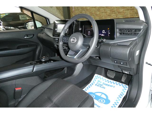 内外装ともにキレイなクルマです！また当社の在庫は全車、第三者機関（ＡＩＳ）にて車輌状態検査評価書付ですので安心してご購入頂けます。