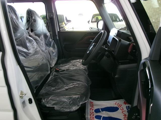 スペーシアカスタム ハイブリッドＸＳターボ　４ＷＤ　届出済み未使用車　スズキセーフティサポート　９インチＨＤディスプレイ　全方位モニター付スマフォ連携メモリーナビ／フルセグＴＶスズキコネクト対応通信機　ＨＤＭＩ入力対応　ヘッドアップディスプレイ（7枚目）