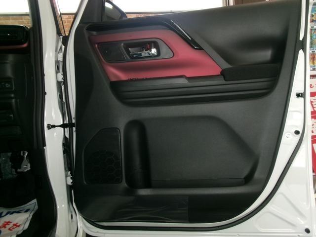 スペーシアカスタム ハイブリッドＸＳターボ　４ＷＤ　届出済み未使用車　スズキセーフティサポート　９インチＨＤディスプレイ　全方位モニター付スマフォ連携メモリーナビ／フルセグＴＶスズキコネクト対応通信機　ＨＤＭＩ入力対応　ヘッドアップディスプレイ（9枚目）