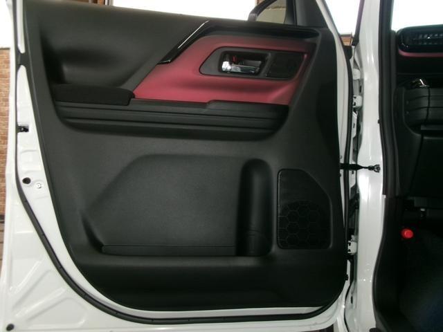 スペーシアカスタム ハイブリッドＸＳターボ　４ＷＤ　届出済み未使用車　スズキセーフティサポート　９インチＨＤディスプレイ　全方位モニター付スマフォ連携メモリーナビ／フルセグＴＶスズキコネクト対応通信機　ＨＤＭＩ入力対応　ヘッドアップディスプレイ（10枚目）