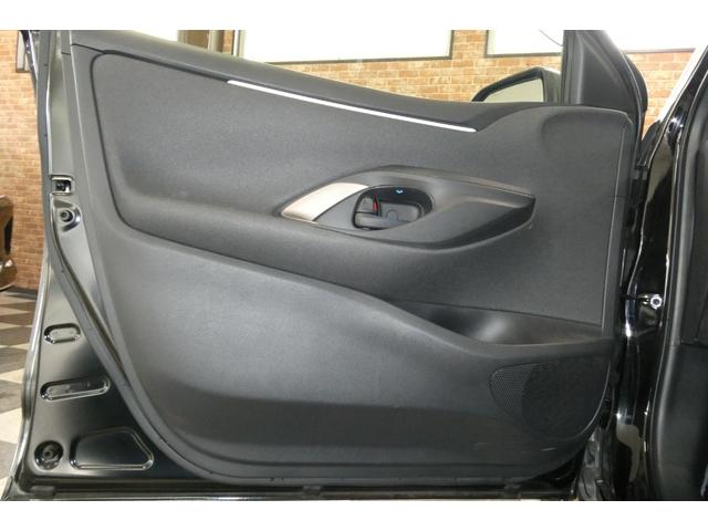 ヤリス ハイブリッドＺ　トヨタセーフティセンス　８インチディスプレイオーディオ　メモリーナビ／パノラミックビューモニター　ＬＥＤヘッドライト　修復歴無し　ワンオーナー車（10枚目）