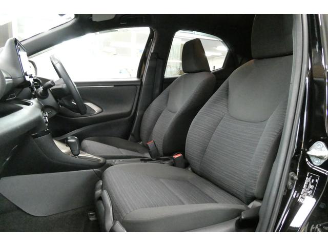 ヤリス ハイブリッドＺ　トヨタセーフティセンス　８インチディスプレイオーディオ　メモリーナビ／パノラミックビューモニター　ＬＥＤヘッドライト　修復歴無し　ワンオーナー車（12枚目）