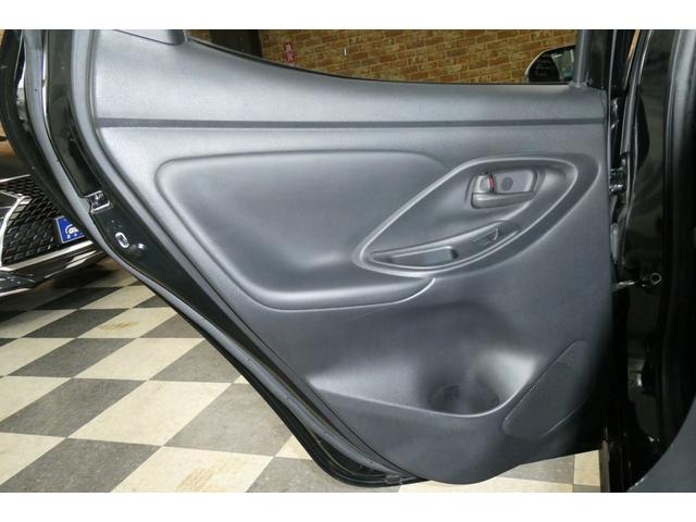 ヤリス ハイブリッドＺ　トヨタセーフティセンス　８インチディスプレイオーディオ　メモリーナビ／パノラミックビューモニター　ＬＥＤヘッドライト　修復歴無し　ワンオーナー車（21枚目）