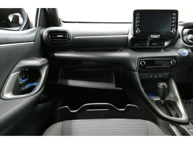 ヤリス ハイブリッドＺ　トヨタセーフティセンス　８インチディスプレイオーディオ　メモリーナビ／パノラミックビューモニター　ＬＥＤヘッドライト　修復歴無し　ワンオーナー車（45枚目）