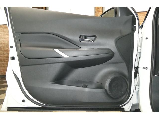 キックス Ｘ　ＦＯＵＲ　ｅーＰＯＷＥＲ　寒冷地パッケージ　プロパイロット　９インチメモリーナビ／フルセグＴＶ　アラウンドビューモニター　前後＋車室内ドライブレコーダー　修復歴無し　禁煙車（11枚目）