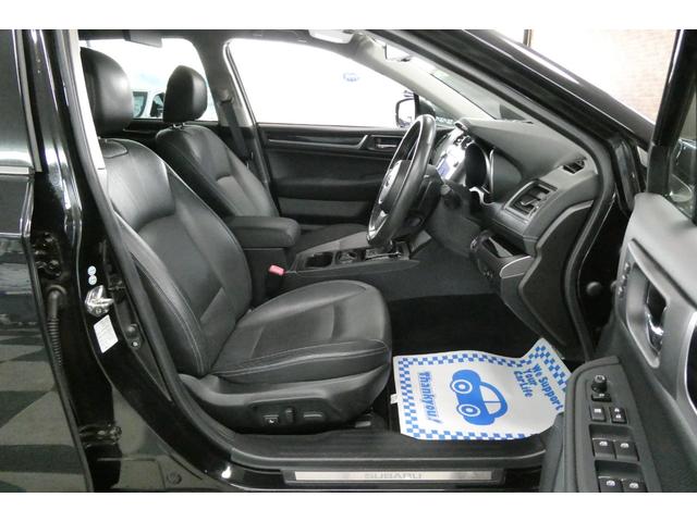 レガシィアウトバック リミテッド　ＡＷＤ　アイサイト　黒革シート　ダイヤトーンサウンドＳＤナビ／フルセグＴＶ／バックカメラ／フロント・サイドカメラ　フリップダウンモニター　ナイトロパワー１８インチＡＷ　ＬＥＤヘッドライト　修復歴無し（7枚目）