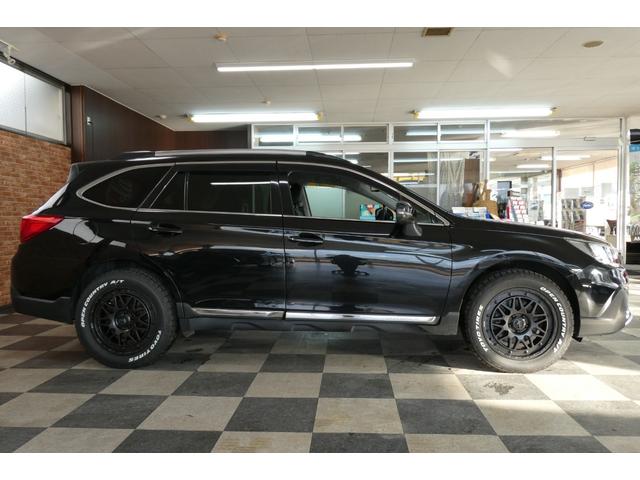 レガシィアウトバック リミテッド　ＡＷＤ　アイサイト　黒革シート　ダイヤトーンサウンドＳＤナビ／フルセグＴＶ／バックカメラ／フロント・サイドカメラ　フリップダウンモニター　ナイトロパワー１８インチＡＷ　ＬＥＤヘッドライト　修復歴無し（31枚目）