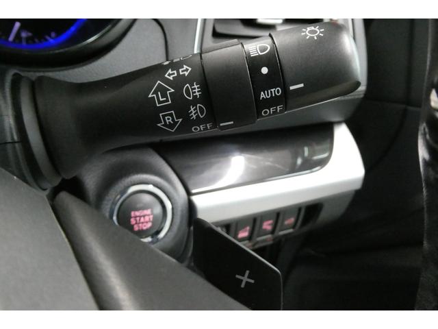 レガシィアウトバック リミテッド　ＡＷＤ　アイサイト　黒革シート　ダイヤトーンサウンドＳＤナビ／フルセグＴＶ／バックカメラ／フロント・サイドカメラ　フリップダウンモニター　ナイトロパワー１８インチＡＷ　ＬＥＤヘッドライト　修復歴無し（42枚目）