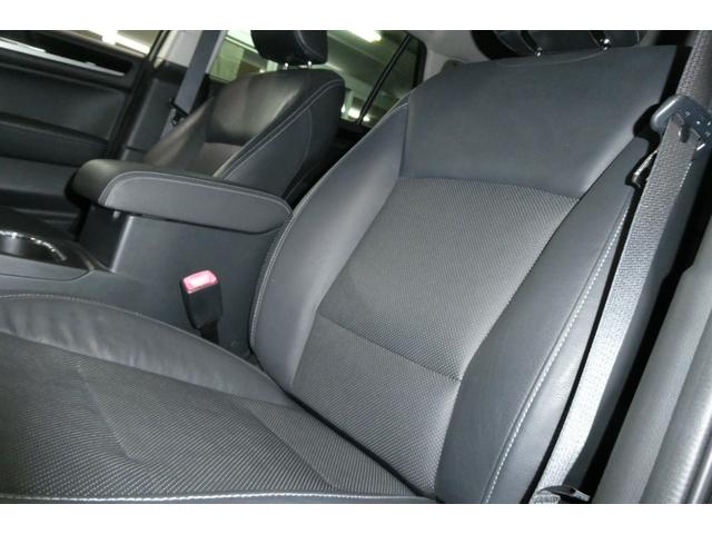 レガシィアウトバック リミテッド　ＡＷＤ　アイサイト　黒革シート　ダイヤトーンサウンドＳＤナビ／フルセグＴＶ／バックカメラ／フロント・サイドカメラ　フリップダウンモニター　ナイトロパワー１８インチＡＷ　ＬＥＤヘッドライト　修復歴無し（51枚目）