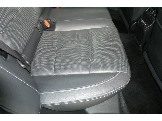 レガシィアウトバック リミテッド　ＡＷＤ　アイサイト　黒革シート　ダイヤトーンサウンドＳＤナビ／フルセグＴＶ／バックカメラ／フロント・サイドカメラ　フリップダウンモニター　ナイトロパワー１８インチＡＷ　ＬＥＤヘッドライト　修復歴無し（54枚目）