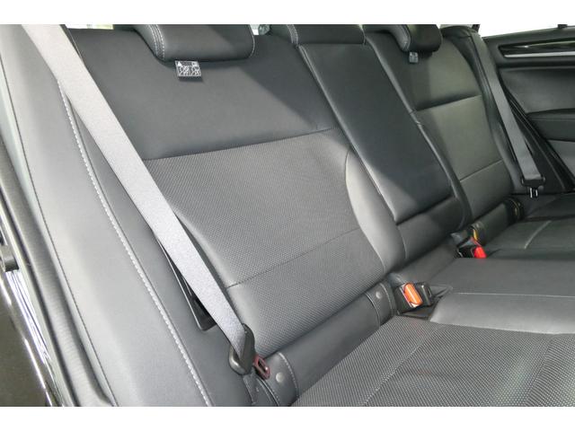 レガシィアウトバック リミテッド　ＡＷＤ　アイサイト　黒革シート　ダイヤトーンサウンドＳＤナビ／フルセグＴＶ／バックカメラ／フロント・サイドカメラ　フリップダウンモニター　ナイトロパワー１８インチＡＷ　ＬＥＤヘッドライト　修復歴無し（55枚目）