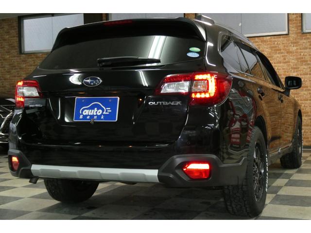 レガシィアウトバック リミテッド　ＡＷＤ　アイサイト　黒革シート　ダイヤトーンサウンドＳＤナビ／フルセグＴＶ／バックカメラ／フロント・サイドカメラ　フリップダウンモニター　ナイトロパワー１８インチＡＷ　ＬＥＤヘッドライト　修復歴無し（68枚目）