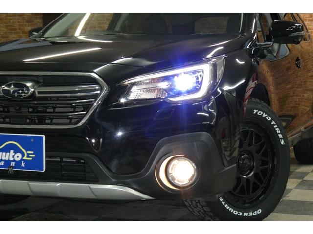 レガシィアウトバック リミテッド　ＡＷＤ　アイサイト　黒革シート　ダイヤトーンサウンドＳＤナビ／フルセグＴＶ／バックカメラ／フロント・サイドカメラ　フリップダウンモニター　ナイトロパワー１８インチＡＷ　ＬＥＤヘッドライト　修復歴無し（73枚目）