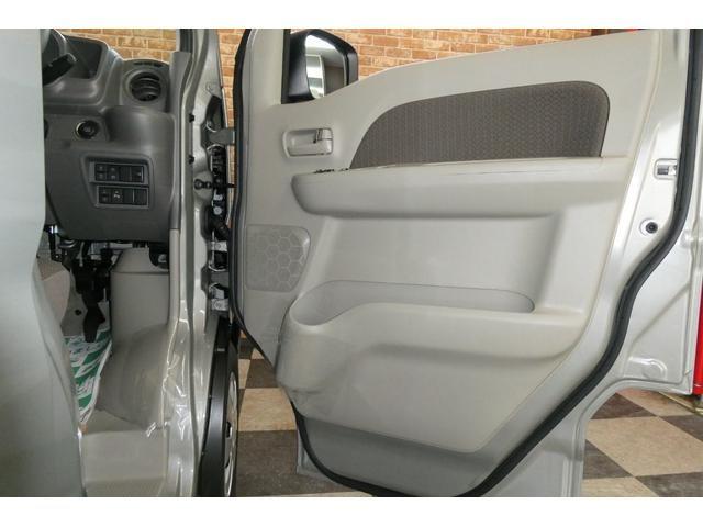 エブリイ ジョイン　３モード電子制御式４ＷＤ　スズキセーフティサポート　バックアイカメラ付ディスプレイオーディオ　ＬＥＤヘッドランプ　シートヒーター　プッシュスタートシステム　スマートキー　届出済み未使用車（10枚目）