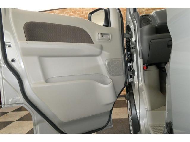 エブリイ ジョイン　３モード電子制御式４ＷＤ　スズキセーフティサポート　バックアイカメラ付ディスプレイオーディオ　ＬＥＤヘッドランプ　シートヒーター　プッシュスタートシステム　スマートキー　届出済み未使用車（11枚目）