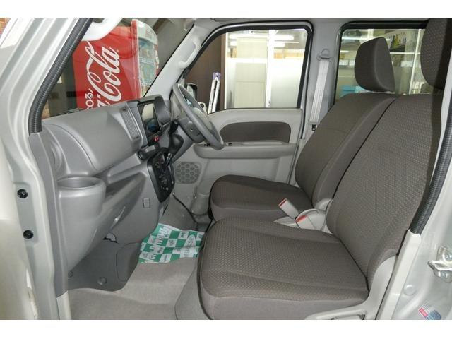 エブリイ ジョイン　３モード電子制御式４ＷＤ　スズキセーフティサポート　バックアイカメラ付ディスプレイオーディオ　ＬＥＤヘッドランプ　シートヒーター　プッシュスタートシステム　スマートキー　届出済み未使用車（13枚目）