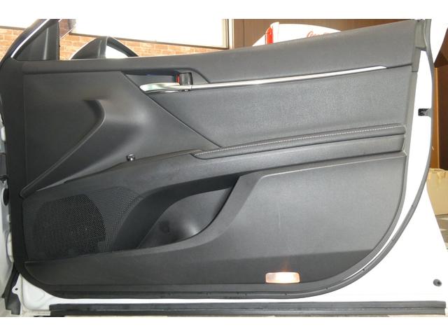 カムリ ＷＳ　ＨＹＢＲＩＤ　Ｅ－Ｆｏｕｒ　セーフティセンス　純正９インチディスプレイオーディオ　フルセグＴＶ／バックカメラ　モデリスタ１７インチＡＷ　ＬＥＤヘッドライト　ドラレコ　ＥＴＣ２．０　修復歴無　禁煙車（10枚目）