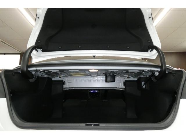 カムリ ＷＳ　ＨＹＢＲＩＤ　Ｅ－Ｆｏｕｒ　セーフティセンス　純正９インチディスプレイオーディオ　フルセグＴＶ／バックカメラ　モデリスタ１７インチＡＷ　ＬＥＤヘッドライト　ドラレコ　ＥＴＣ２．０　修復歴無　禁煙車（27枚目）
