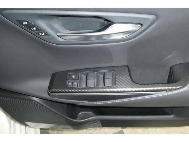 クラウンハイブリッド RSアドバンス Four セーフティパッケージ モデリスタエアロ 黒革シートベンチレーション ムーンルーフ メーカーナビ/フルセグTV/パノラミックビューモニター DVDビデオ再生/ブルートゥース接続 パーキングアシスト(9枚目)