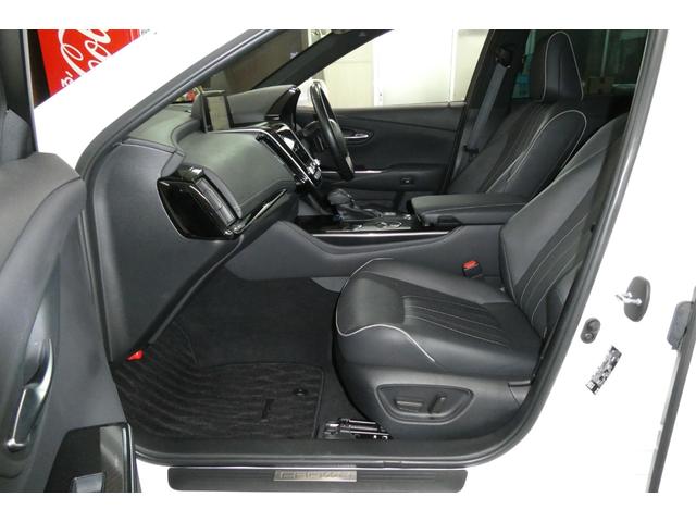 クラウンハイブリッド RSアドバンス Four セーフティパッケージ モデリスタエアロ 黒革シートベンチレーション ムーンルーフ メーカーナビ/フルセグTV/パノラミックビューモニター DVDビデオ再生/ブルートゥース接続 パーキングアシスト(13枚目)