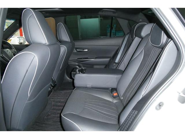 クラウンハイブリッド RSアドバンス Four セーフティパッケージ モデリスタエアロ 黒革シートベンチレーション ムーンルーフ メーカーナビ/フルセグTV/パノラミックビューモニター DVDビデオ再生/ブルートゥース接続 パーキングアシスト(20枚目)