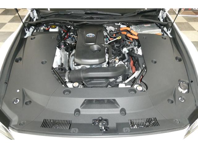 クラウンハイブリッド RSアドバンス Four セーフティパッケージ モデリスタエアロ 黒革シートベンチレーション ムーンルーフ メーカーナビ/フルセグTV/パノラミックビューモニター DVDビデオ再生/ブルートゥース接続 パーキングアシスト(75枚目)