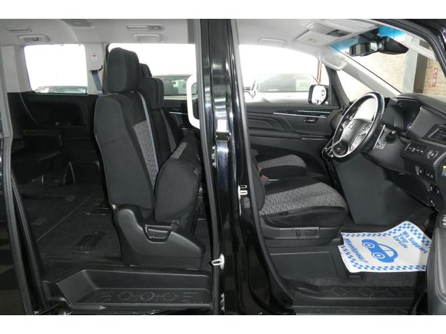 デリカD:5 アーバンギア G パワーパッケージ 4WD 2.2ディーゼルターボ 純正10.1インチDoortoDoorナビ/フルセグTV/アラウンドビューモニター フリップダウン 両側パワスラ 電動リヤゲート 電動ロングステップ 修復歴無し 禁煙車(23枚目)