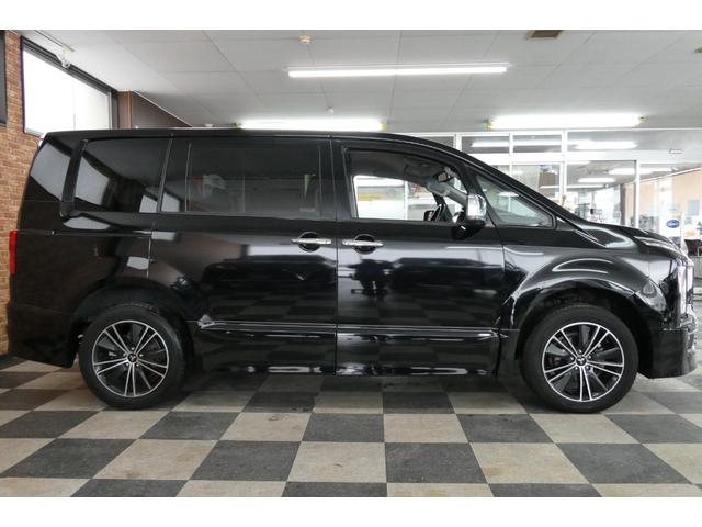 デリカD:5 アーバンギア G パワーパッケージ 4WD 2.2ディーゼルターボ 純正10.1インチDoortoDoorナビ/フルセグTV/アラウンドビューモニター フリップダウン 両側パワスラ 電動リヤゲート 電動ロングステップ 修復歴無し 禁煙車(28枚目)