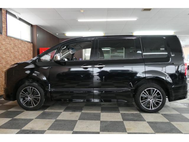 デリカD:5 アーバンギア G パワーパッケージ 4WD 2.2ディーゼルターボ 純正10.1インチDoortoDoorナビ/フルセグTV/アラウンドビューモニター フリップダウン 両側パワスラ 電動リヤゲート 電動ロングステップ 修復歴無し 禁煙車(29枚目)