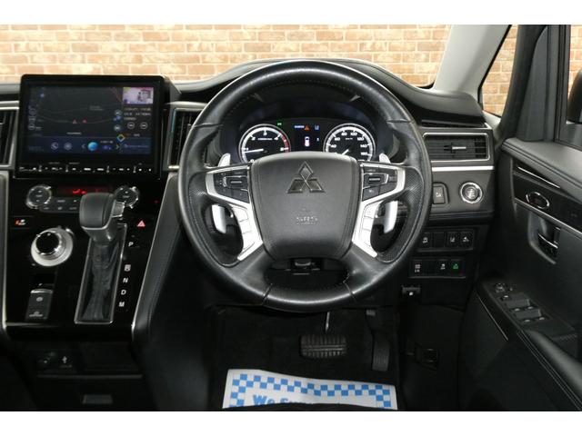 デリカD:5 アーバンギア G パワーパッケージ 4WD 2.2ディーゼルターボ 純正10.1インチDoortoDoorナビ/フルセグTV/アラウンドビューモニター フリップダウン 両側パワスラ 電動リヤゲート 電動ロングステップ 修復歴無し 禁煙車(30枚目)