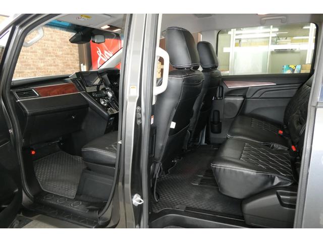 デリカD:5 G パワーパッケージ 4WD 2.2ディーゼルターボ アルパイン9インチSDナビフルセグTV アラウンドビューモニター 両側パワースライド 電動リヤゲート LEDヘッドライト LEDフォグランプ 寒冷地仕様 修復歴無し(19枚目)