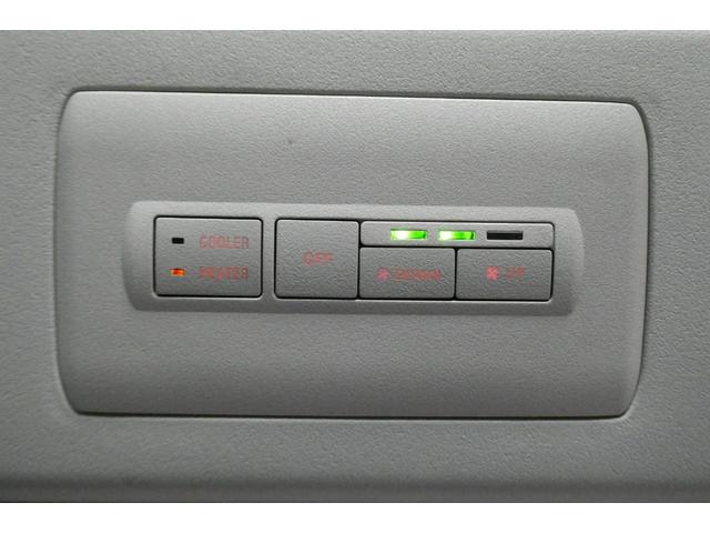 デリカD:5 G パワーパッケージ 4WD 2.2ディーゼルターボ アルパイン9インチSDナビフルセグTV アラウンドビューモニター 両側パワースライド 電動リヤゲート LEDヘッドライト LEDフォグランプ 寒冷地仕様 修復歴無し(26枚目)