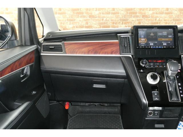 デリカD:5 G パワーパッケージ 4WD 2.2ディーゼルターボ アルパイン9インチSDナビフルセグTV アラウンドビューモニター 両側パワースライド 電動リヤゲート LEDヘッドライト LEDフォグランプ 寒冷地仕様 修復歴無し(34枚目)