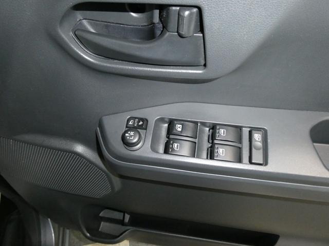 ウェイク L SAIII 4WD 寒冷地仕様 スマートアシスト衝突被害軽減システム 両側パワースライドドア メモリーナビ/フルセグTV/バックカメラ DVDビデオ再生/ブルートゥース接続 修復歴無し 禁煙車(9枚目)