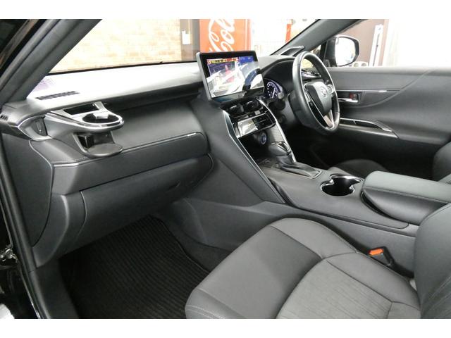 ハリアー Z AWD モデリスタエアロ セーフティセンス 調光パノラマルーフ 12.3インチメーカーナビ/フルセグTV/Bカメラ LEDヘッドライト おくだけ充電 デジタルインナーミラー 修復歴無し 禁煙車(12枚目)