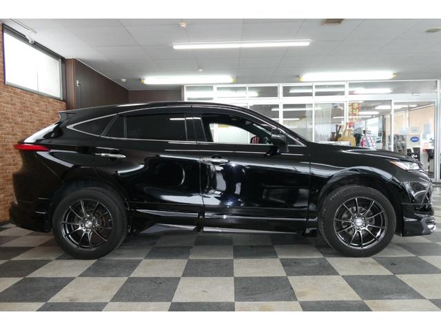 ハリアー Z AWD モデリスタエアロ セーフティセンス 調光パノラマルーフ 12.3インチメーカーナビ/フルセグTV/Bカメラ LEDヘッドライト おくだけ充電 デジタルインナーミラー 修復歴無し 禁煙車(33枚目)