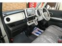 ハイブリッドＸ　特別仕様車　４ＷＤ　全方位モニター付メモリーナビゲーション　スズキコネクト対応通信機装着車　９インチＨＤディスプレイ／フルセグＴＶ／ＤＶＤ・ＣＤプレイヤー　スマフォ連携機能付ブルートゥース対応（12枚目）
