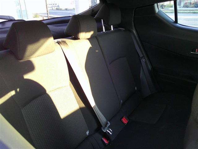 C-HR S-T 4WD 衝突被害軽減システム アルミホイール ABS エアバッグ(6枚目)