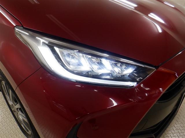 ヤリス ハイブリッドＺ　４ＷＤ　ワンセグ　ミュージックプレイヤー接続可　バックカメラ　衝突被害軽減システム　ＬＥＤヘッドランプ　アルミホイール　キーレス　ＡＢＳ　エアバッグ　スマートキー　オートクルーズコントロール（20枚目）