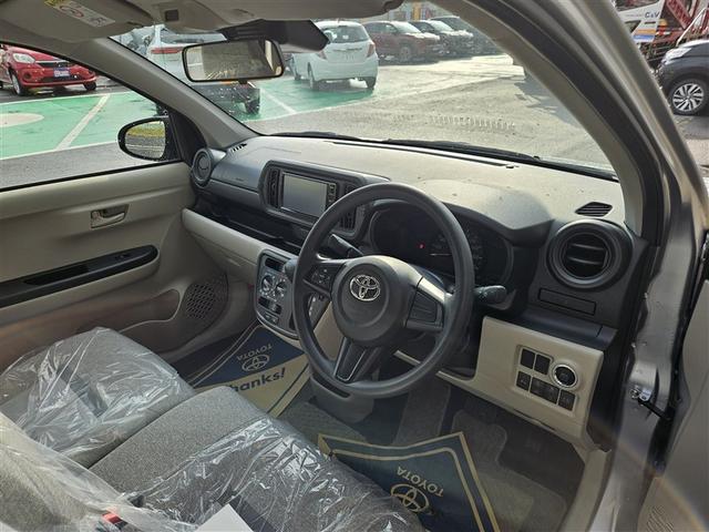 パッソ Ｘ　Ｓ　４ＷＤ　衝突被害軽減システム　メモリーナビ　バックカメラ　ワンセグ　スマートキー　アイドリングストップ　ＥＴＣ　盗難防止装置　キーレス　ベンチシート（7枚目）