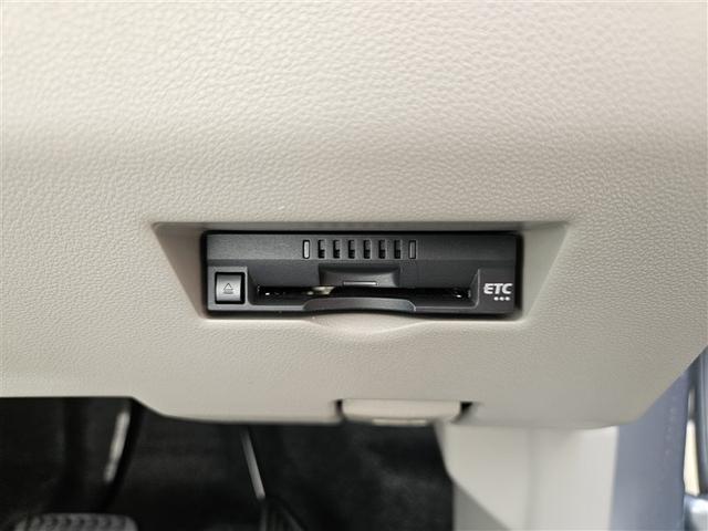 パッソ Ｘ　Ｓ　４ＷＤ　衝突被害軽減システム　メモリーナビ　バックカメラ　ワンセグ　スマートキー　アイドリングストップ　ＥＴＣ　盗難防止装置　キーレス　ベンチシート（10枚目）