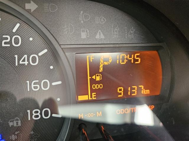 パッソ Ｘ　Ｓ　４ＷＤ　衝突被害軽減システム　メモリーナビ　バックカメラ　ワンセグ　スマートキー　アイドリングストップ　ＥＴＣ　盗難防止装置　キーレス　ベンチシート（12枚目）