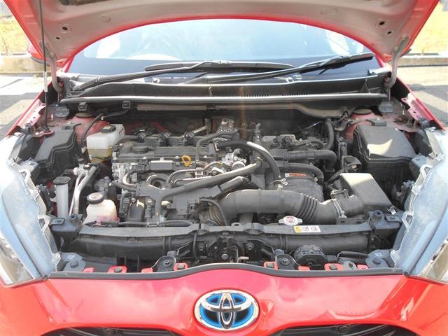 ヤリス ハイブリッドＧ　４ＷＤ　ハイブリッド　トヨタセーフティセンス　寒冷地仕様　ディスプレイオーディオ　バックカメラ　ＥＴＣ　シートヒーター　エンジンスターター　オートエアコン（22枚目）