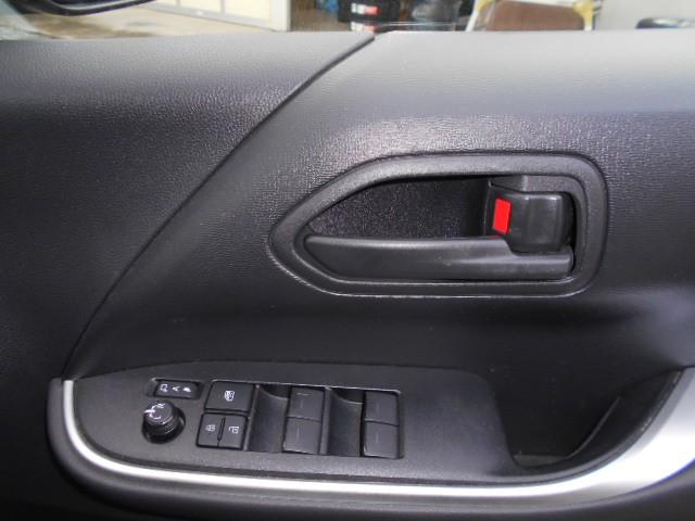 ノア ハイブリッドG 4WD 乗車定員7人 ハイブリッド(9枚目)